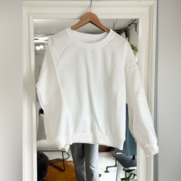 Sweaters - PRIV Crew Neck Sweater size Small